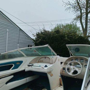 1997 Sea Ray 21ft boat