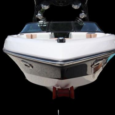 2012 Nautique 226