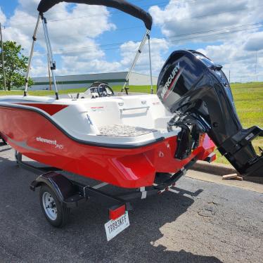 2021 Bayliner elementm15