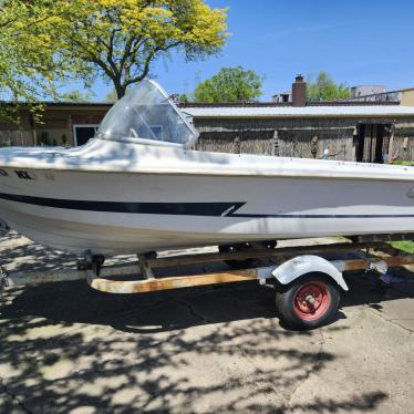 1973 Larson 15ft boat