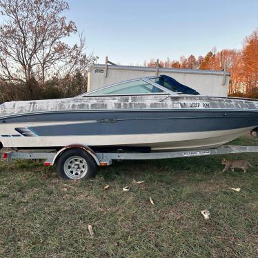 1995 Sea Ray 18ft boat