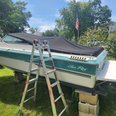 1988 Sea Ray 20ft boat