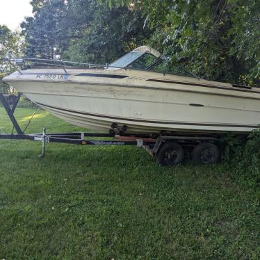 1985 Sea Ray 21ft boat