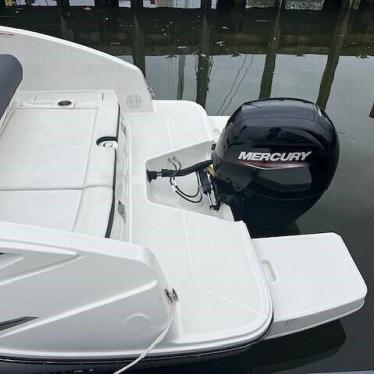 2023 Bayliner dx 2200