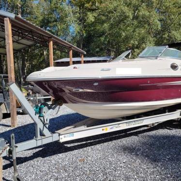 2008 Sea Ray sundeck 240