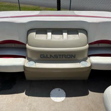 2002 Glastron