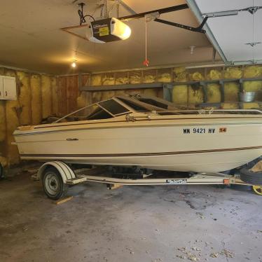 1984 Sea Ray 16ft boat