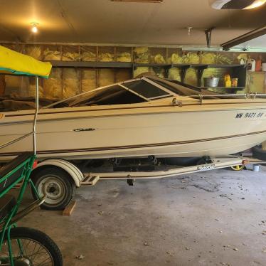 1984 Sea Ray 16ft boat