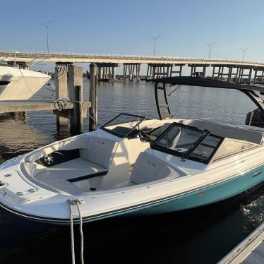 2023 Sea Ray spx210outboard