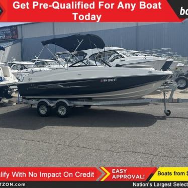 2016 Bayliner 215deckboat