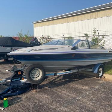 1989 Bayliner 17ft boat