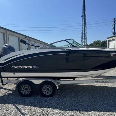 2017 Chaparral 210 suncoast deluxe