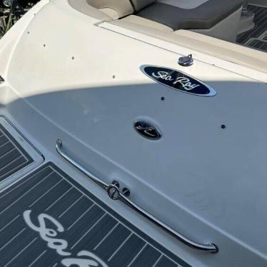 2005 Sea Ray 270 sundeck