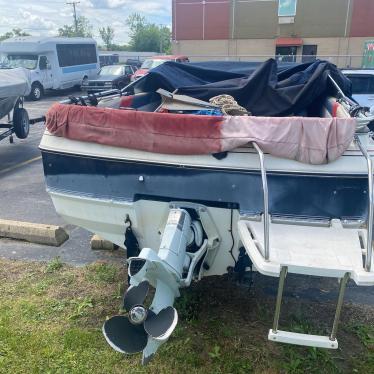 1986 Bayliner 19ft boat