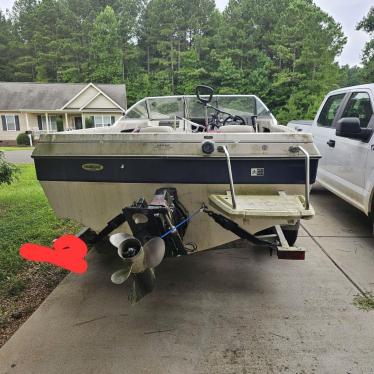 1995 Bayliner 19ft boat