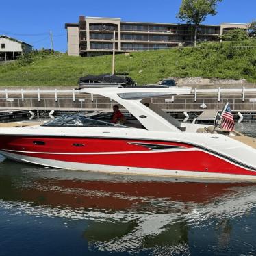 2023 Sea Ray 310slx