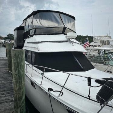 1985 Carver aft cabin