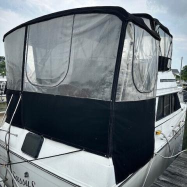 1985 Carver aft cabin