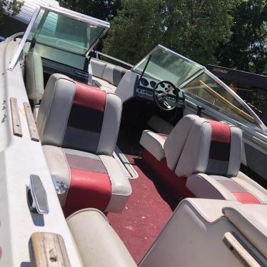 1987 Rinker 18ft boat