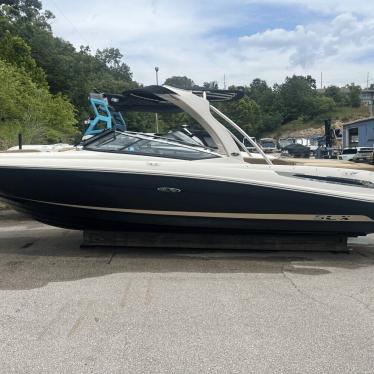 2015 Sea Ray 250slx