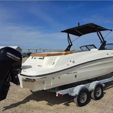 2021 Bayliner vr6 ob