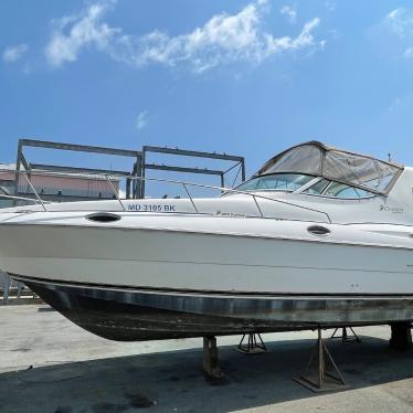 2001 Cruisers 3075 express cruiser