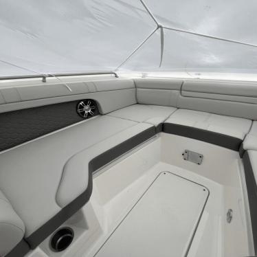 2022 Sea Ray 270sdx