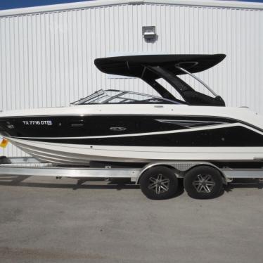 2017 Sea Ray 250slx