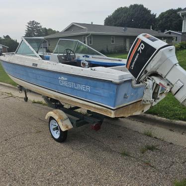 1978 Crestliner 15ft boat