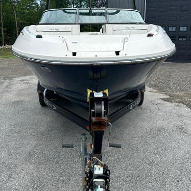 2014 Sea Ray 240 sundeck