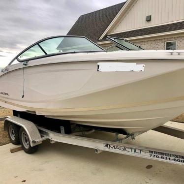 2018 Regal 22 fasdeck