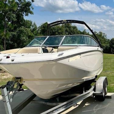 2018 Regal 22 fasdeck