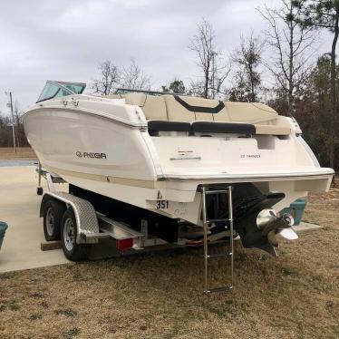 2018 Regal 22 fasdeck