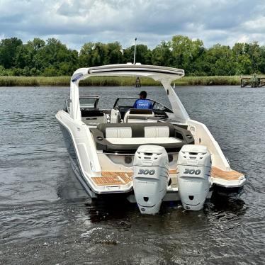 2017 Sea Ray slx 310 ob