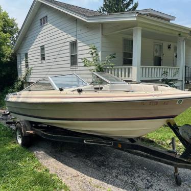 1983 Bayliner 19ft boat