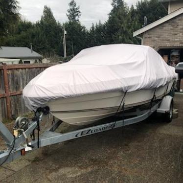 1984 Sea Ray 19ft boat