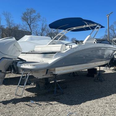 2021 Sea Ray sdx270outboard