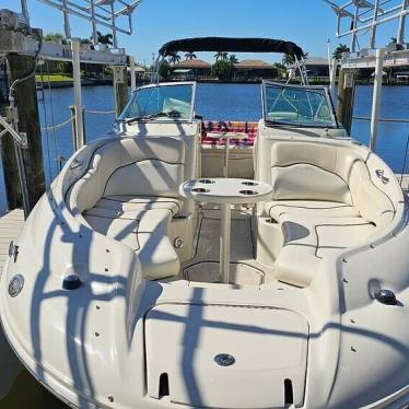 2008 Sea Ray 240 sundeck