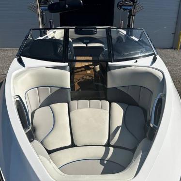 2012 Malibu 247 lsv