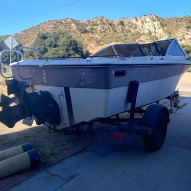 1977 Cobalt 19ft boat