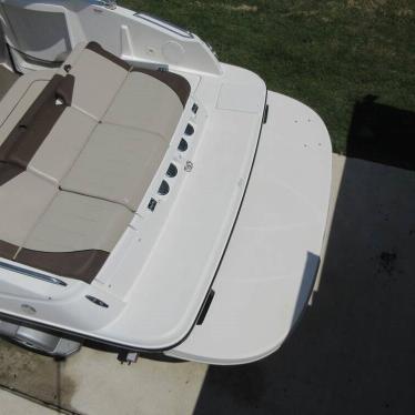 2014 Bayliner 215 deck boat