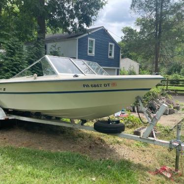 1980 Starcraft 19ft boat