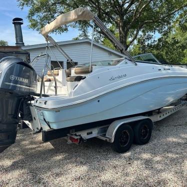 2020 Hurricane sundeck 2486ob