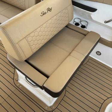 2020 Sea Ray 320sundancer