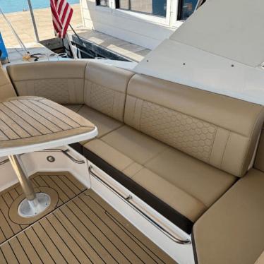 2020 Sea Ray 320sundancer