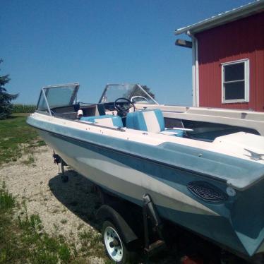 1971 Glastron 17ft boat