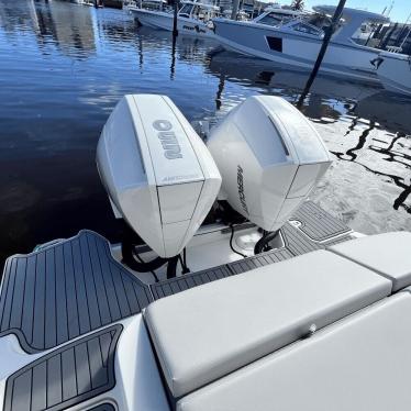 2021 Sea Ray sdx290outboard