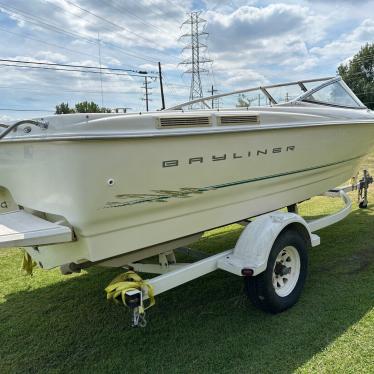 2000 Bayliner capri