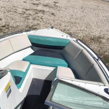 1988 Four Winns 18ft boat