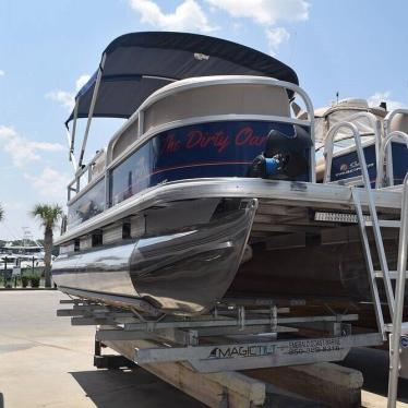 2018 Sun Tracker dlx 18 party barge